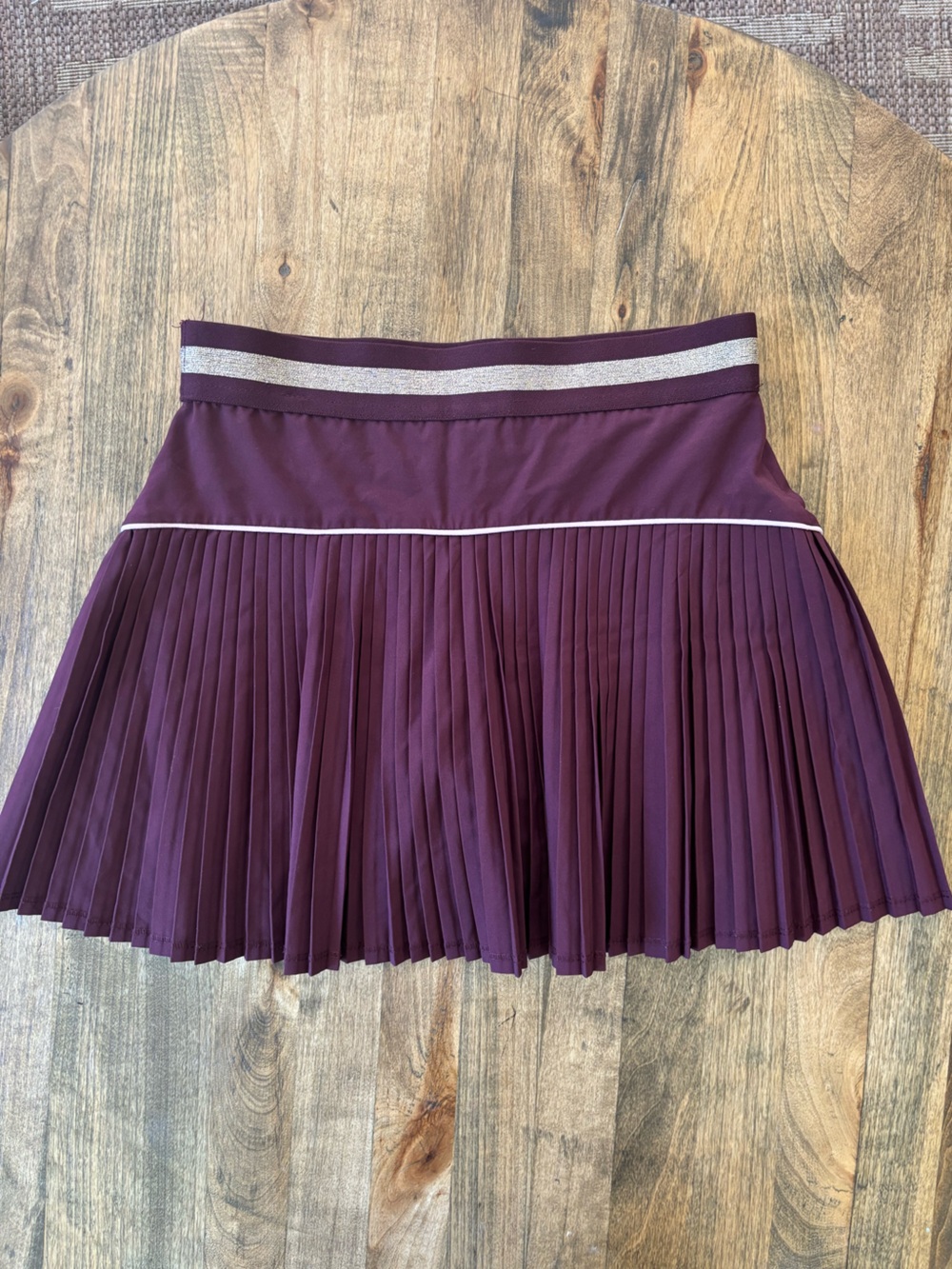 Zara Sport Girls Pleated Tennis Skort in a deep wine/burgundy